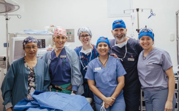 Surgical team of 6 people in Guatemalan charity hospital